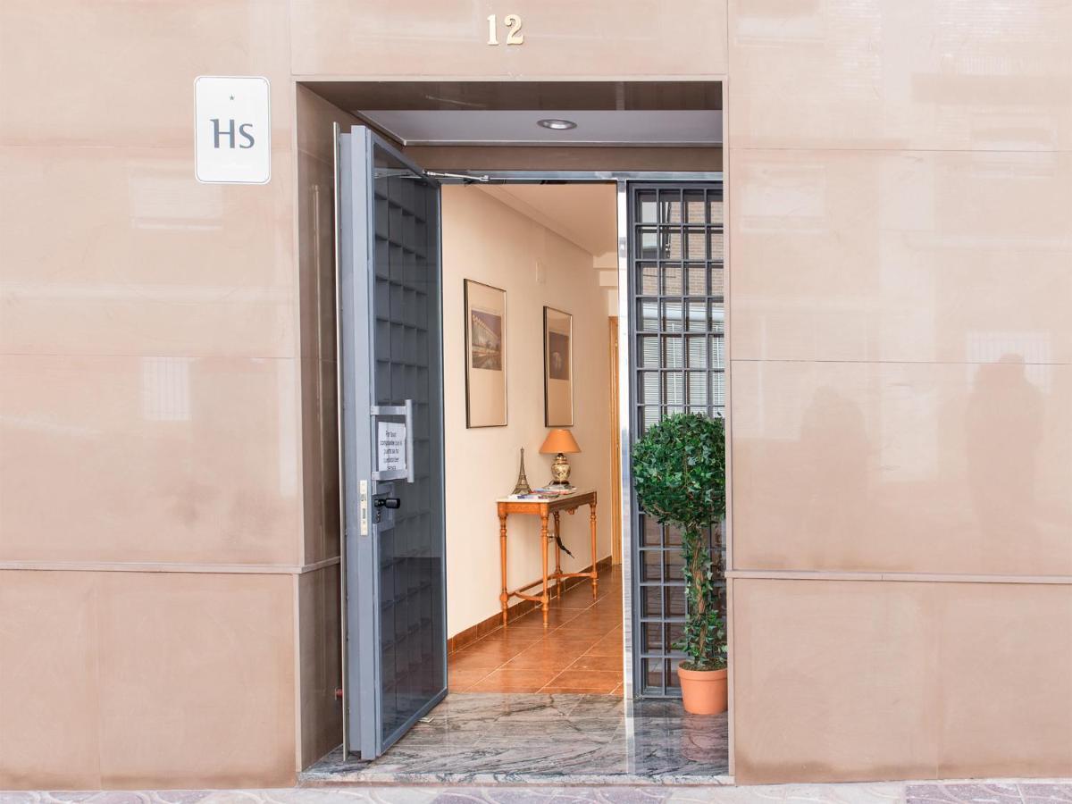 Hostal Mitre Paterna Exterior photo